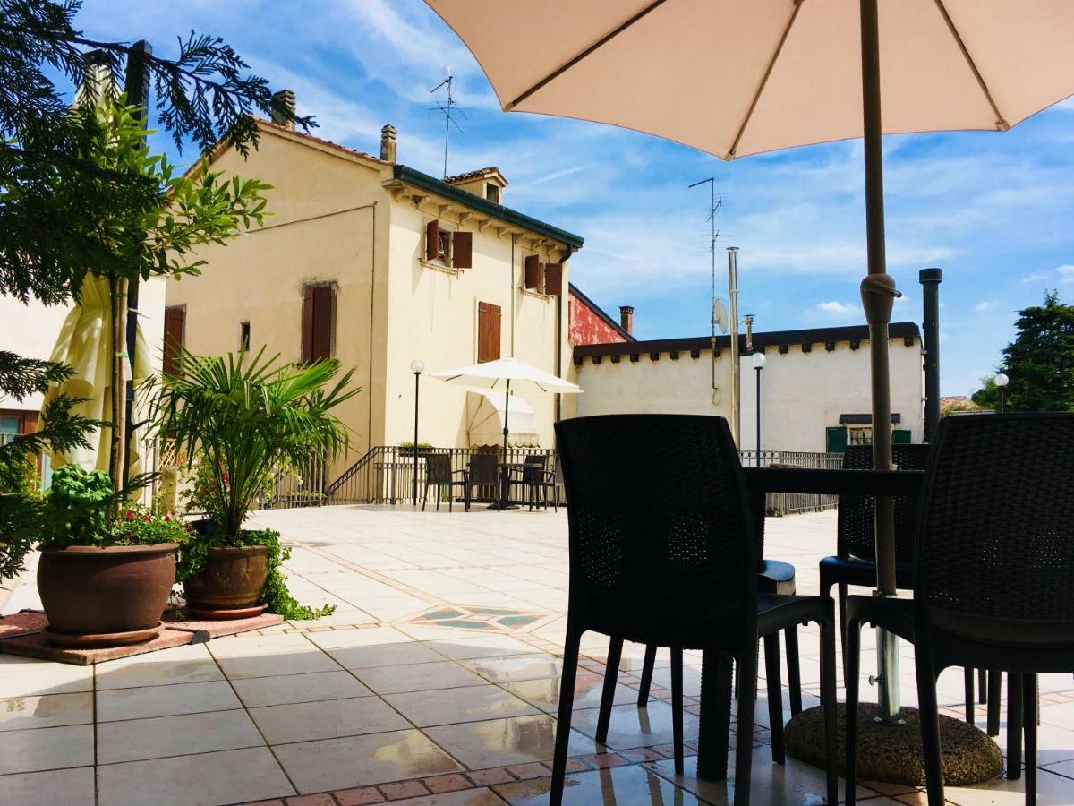 Ferienwohnung Casa Elisabetta Peschiera del Garda Exterior foto